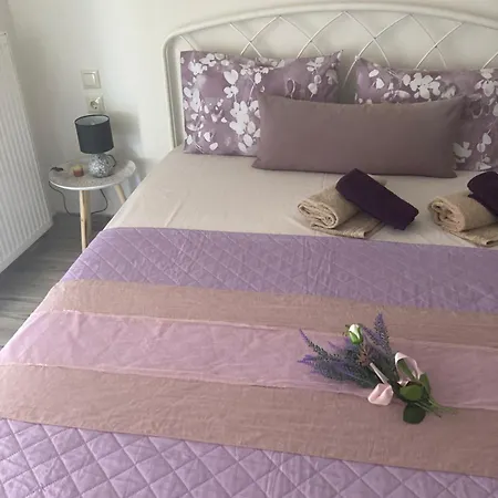 Classic And Chic * Volos